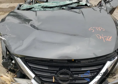 2017 Nissan Altima 2.5 z USA, uszkodzony, nr VIN 1N4AL3AP2HC235783